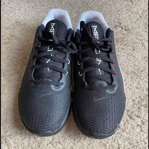 Womens Nike Metcon Shoes